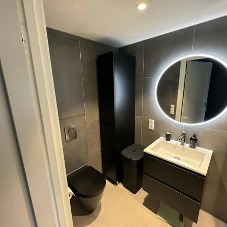 アパート Family-friendly Luxury Penthhouse With Three Bedrooms Jordalen