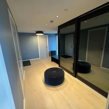 Family-friendly Luxury Penthhouse With Three Bedrooms * Jordalen
