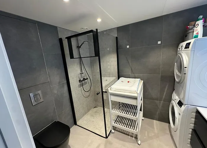 Family-friendly Luxury Penthhouse With Three Bedrooms Jordalen